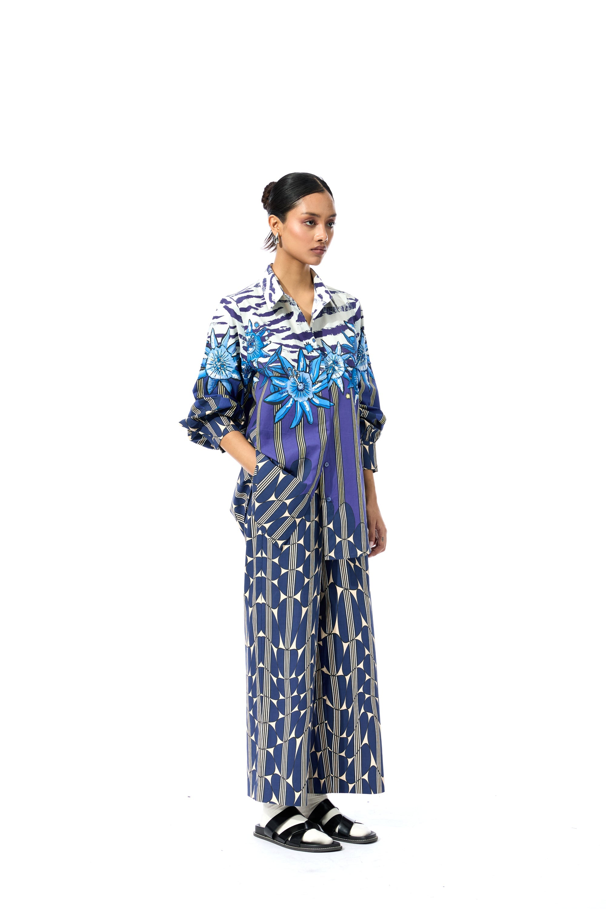 'GEOMIST' PRINTED SET - Kanika Goyal Label