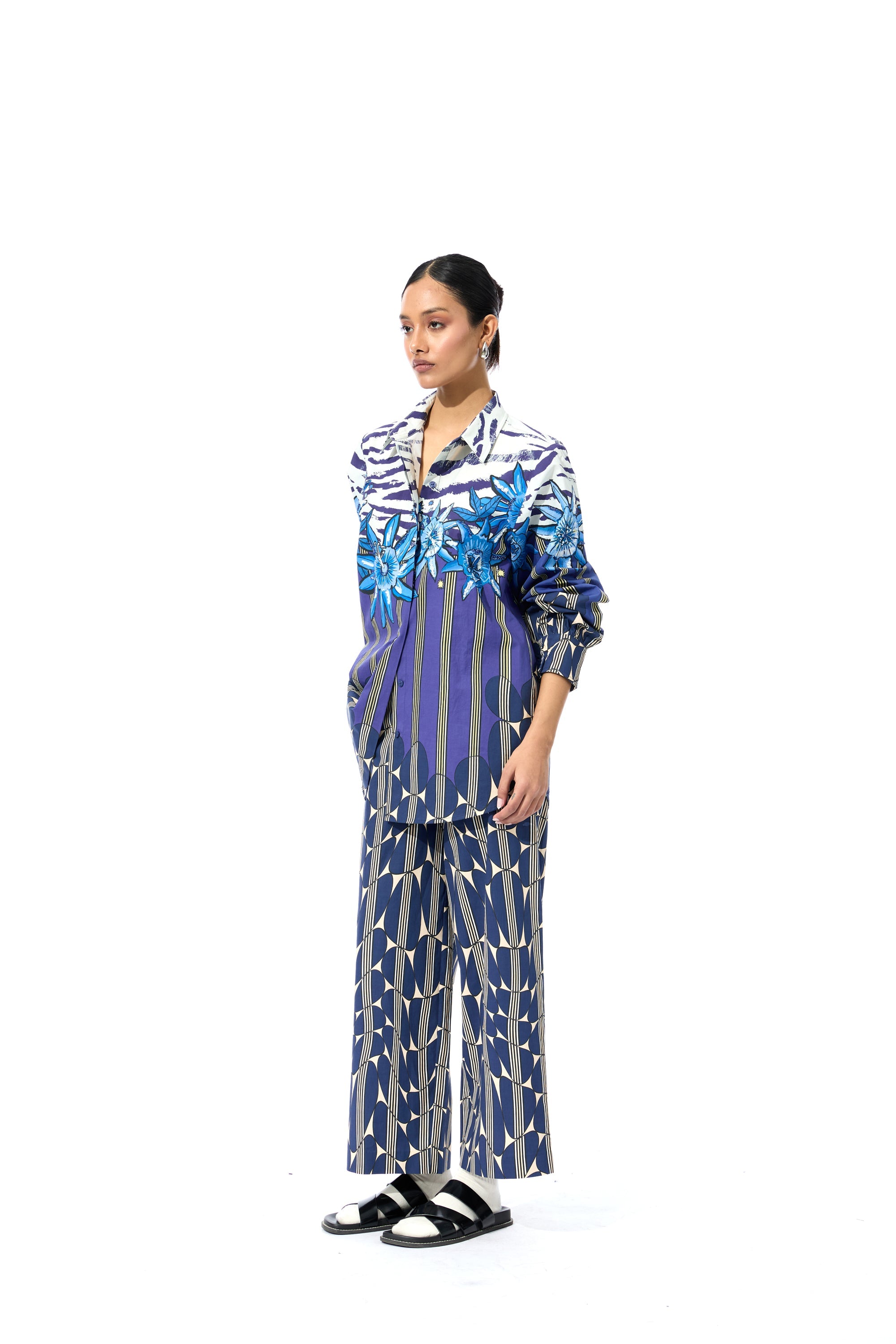 'GEOMIST' PRINTED SET - Kanika Goyal Label