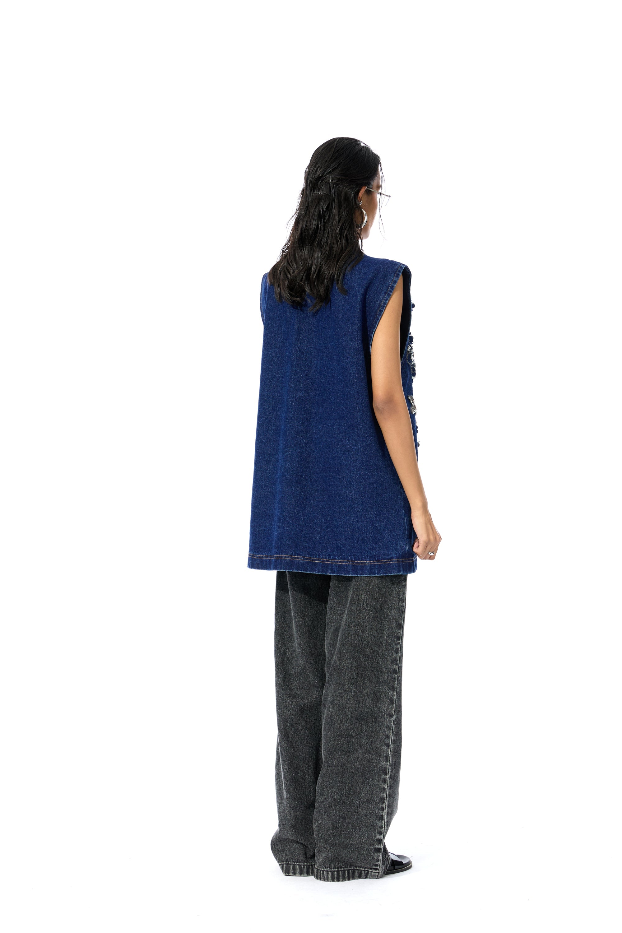 'LUMEZ' VEST - Kanika Goyal Label